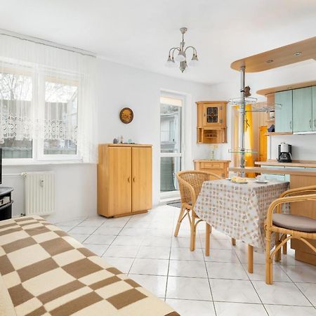 Apartament Sklodowskiej-Curie By Renters Miedzyzdroje Luaran gambar
